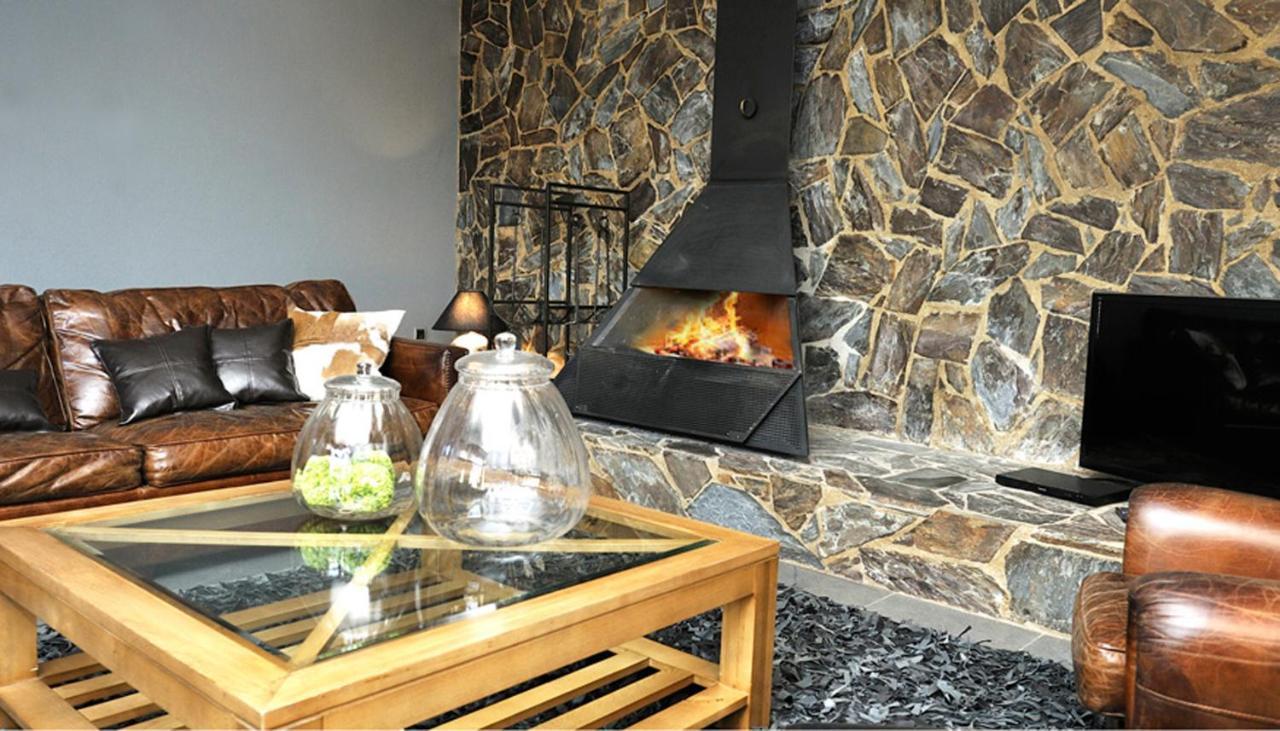La Caseta De Queixans Con Chimenea ปุจเซร์ดา ภายนอก รูปภาพ